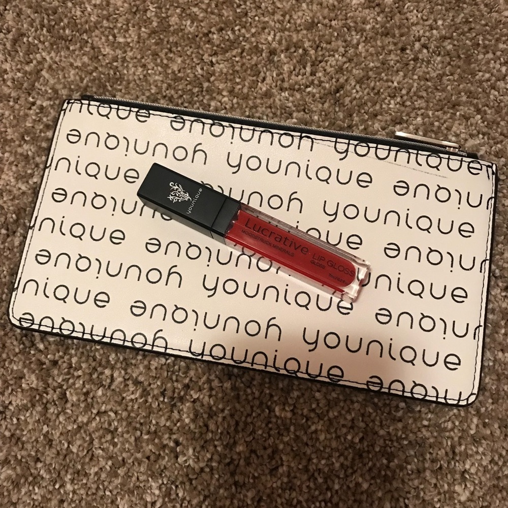 Younique lip gloss & makeup bag